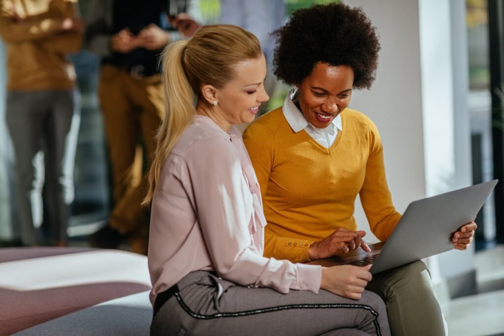 connected office break 2023 11 27 05 08 30 utc